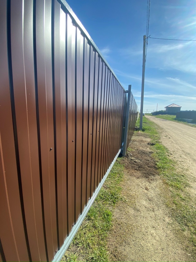 Забор из профнастила